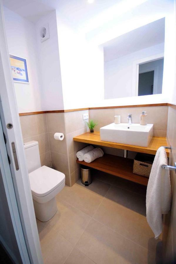 Apartamento Frente Al Mar Canet De Mar Exterior photo