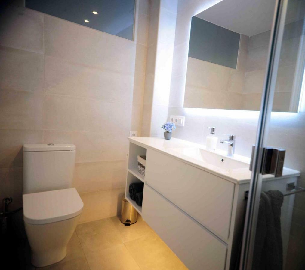 Apartamento Frente Al Mar Canet De Mar Exterior photo